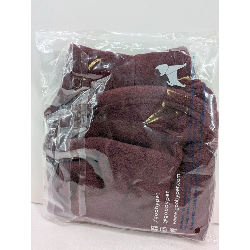 GOOBY Stretch Fleece Vest Dog Sweater Coat Burgundy Medium M New Puppy Pet Warm